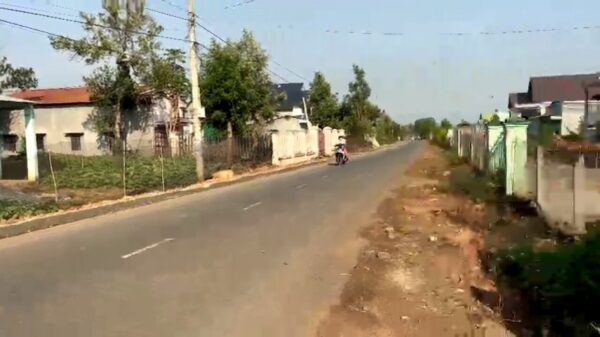 Đất Mặt tiền đường Nhựa 32m thôn Tân Phú